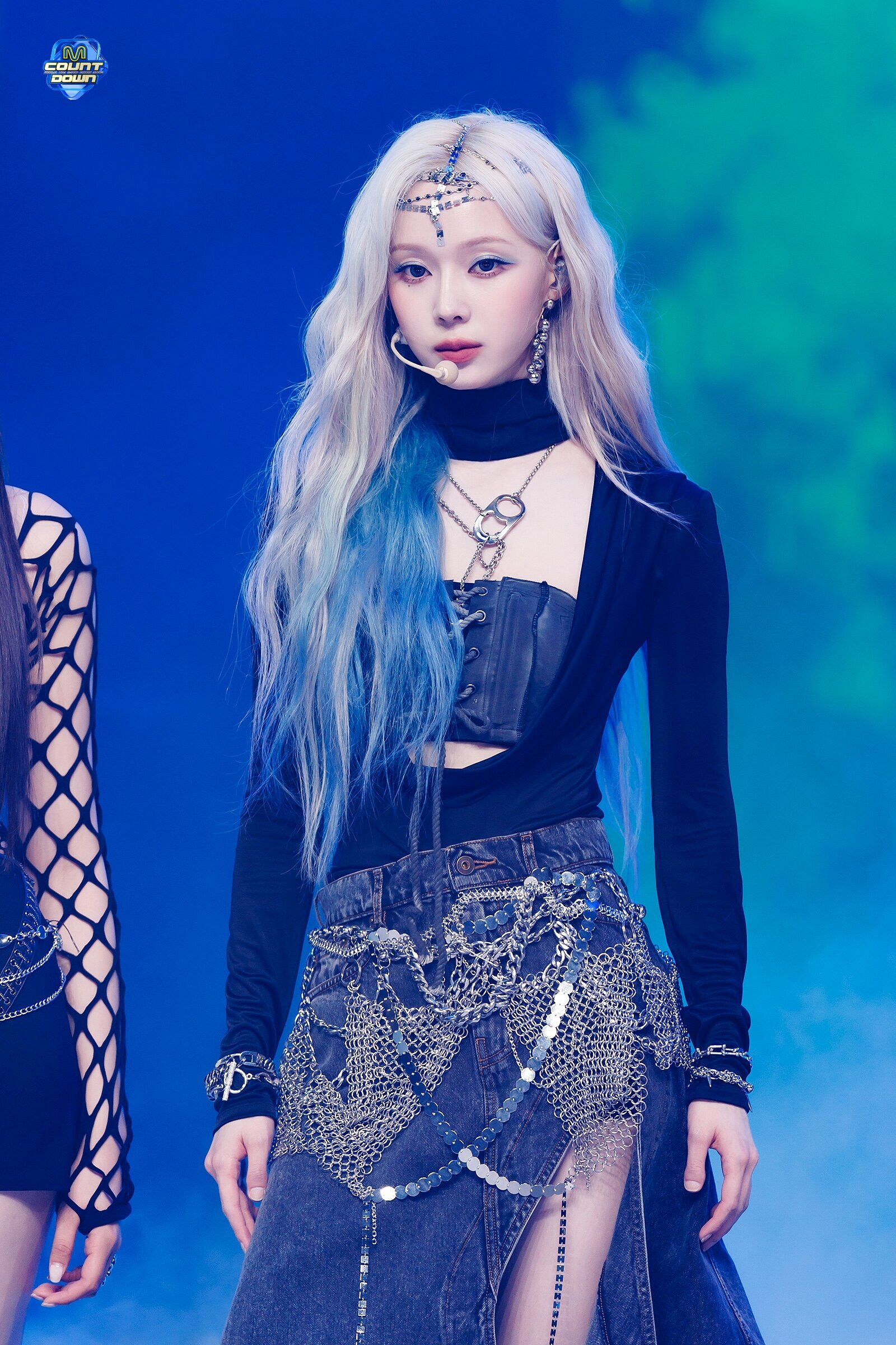 Tóc bạch kim cũng gắn liền với Winter