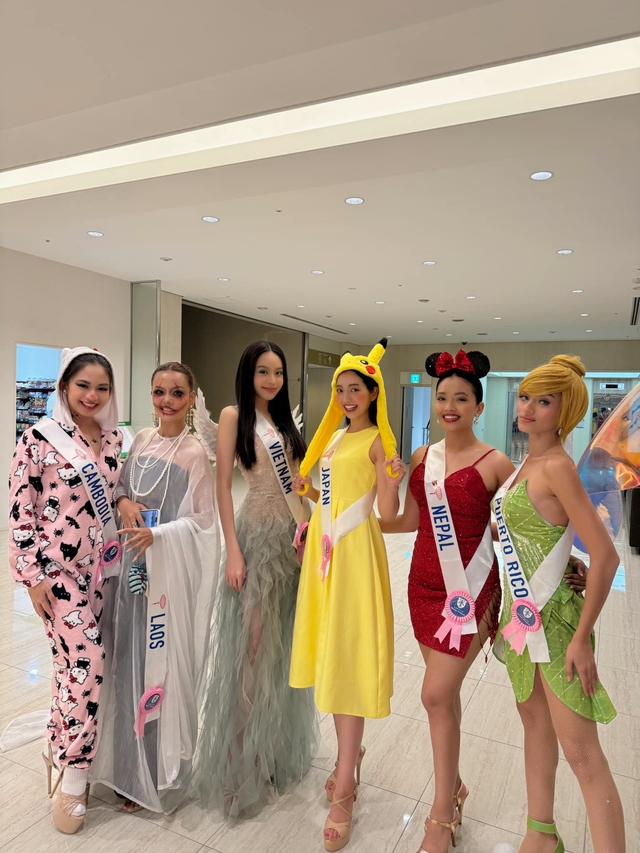 Thanh Thủy là Hoa hậu Việt Nam đầu tiên được đơn vị nắm bản quyền cử tham gia Miss International