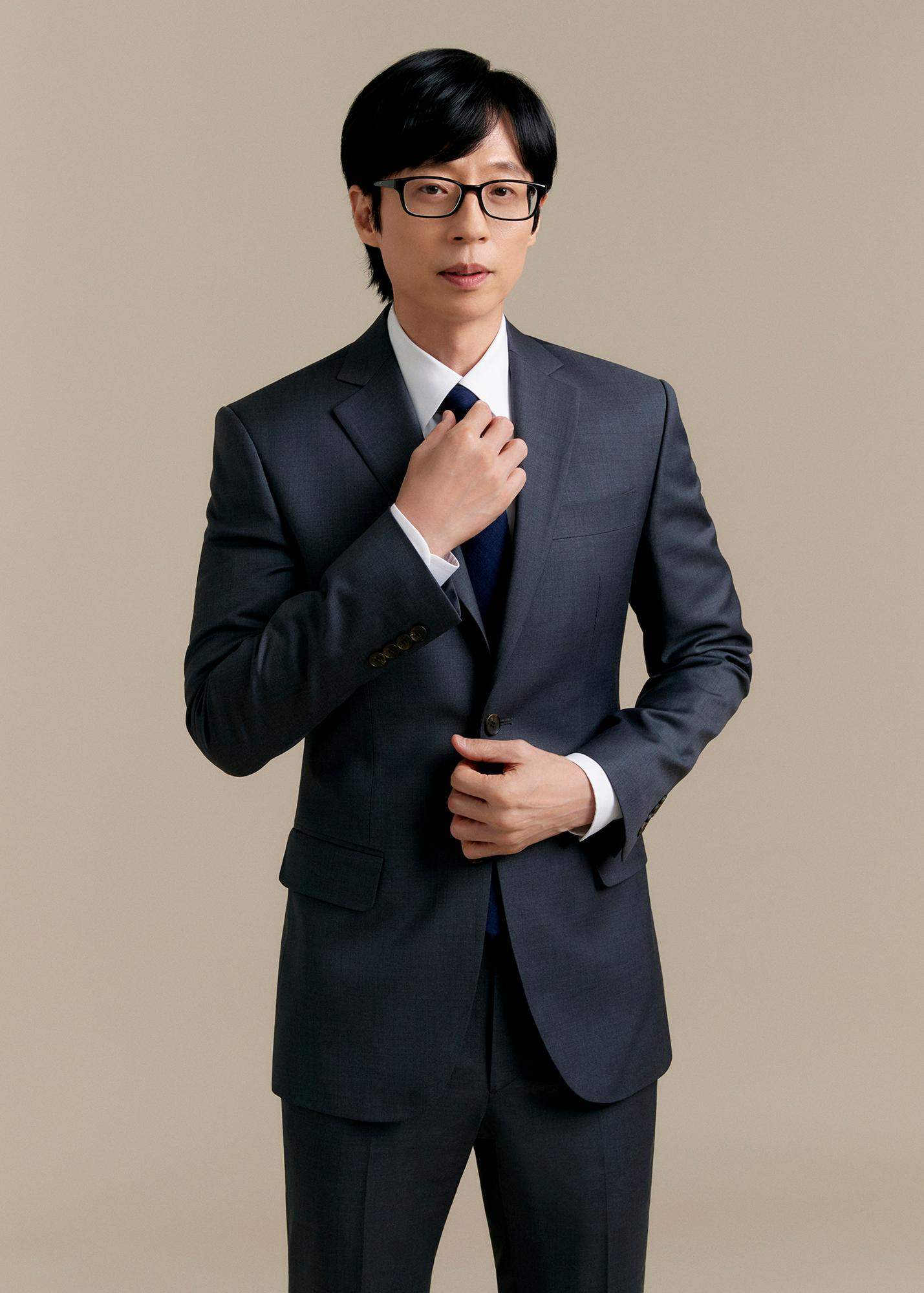 Yoo Jae Suk có danh tiếng vững vàng, được mệnh danh là MC quốc dân