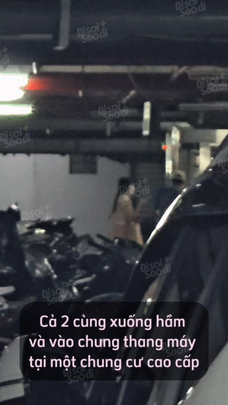 Sau khi chơi pickleball, cả hai đưa nhau về nhà