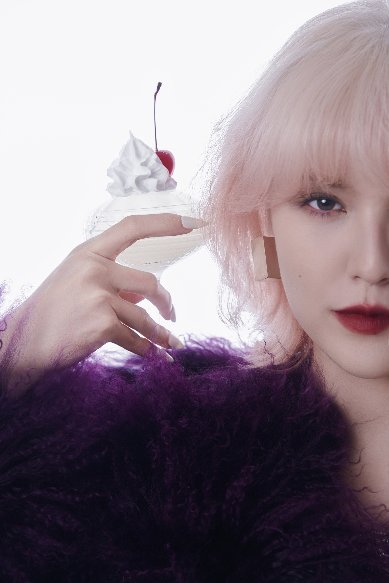 Chuẩn nàng thơ đình đám một thời của giới lookbook rồi!