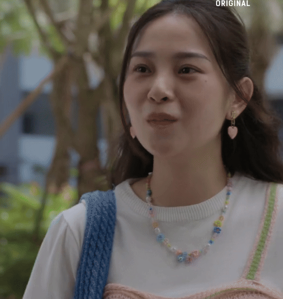 Cát Tường và bác sĩ Vinh có những cuộc gặp gỡ tình cờ