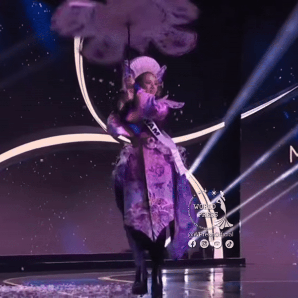 Phần thi của nàng hậu Việt tạo được hiệu ứng sân khấu tốt