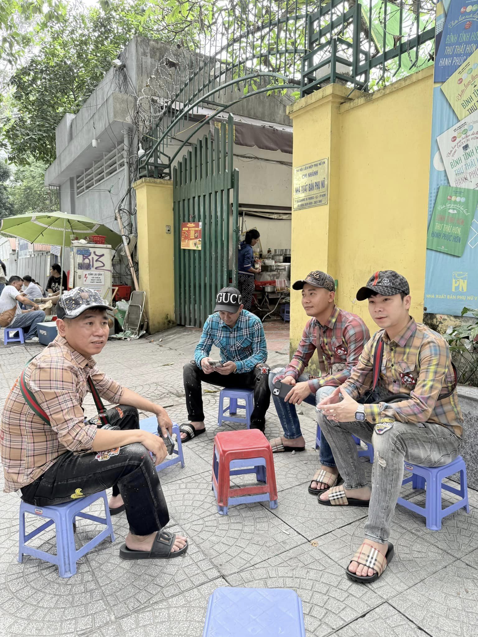 Quang Linh dạo này trông 