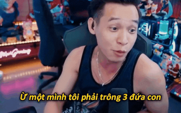 Khi lịch đi công tác trùng ngày vợ đu idol thì phải dời lịch mà trông con thôi