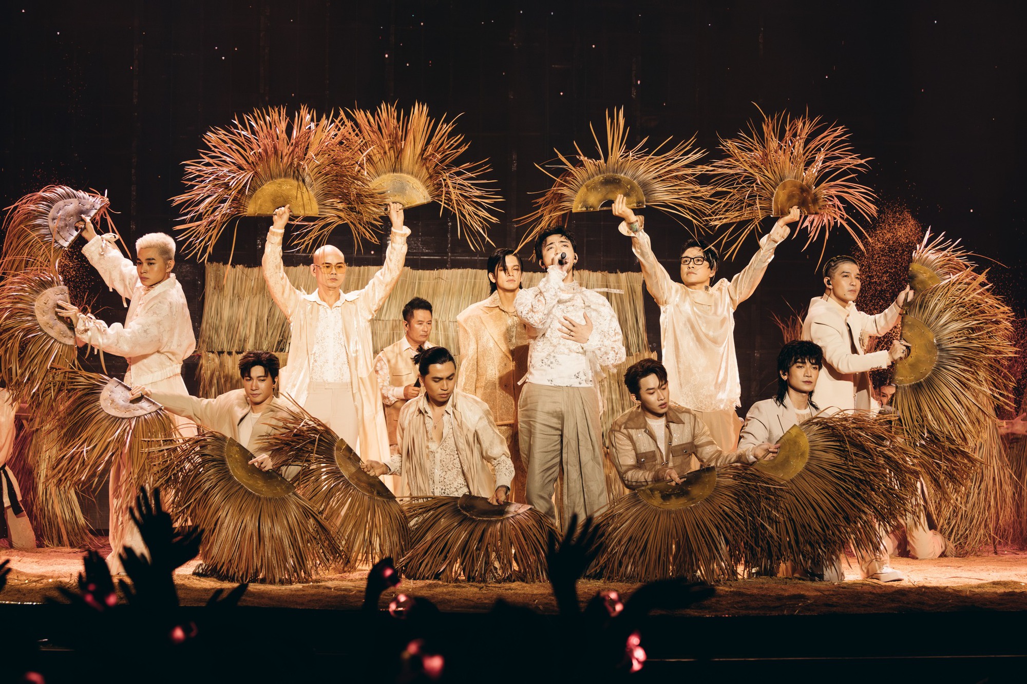 Anh Trai Vượt Ngàn Chông Gai đầu tư sân khấu theo concept từng bài hát