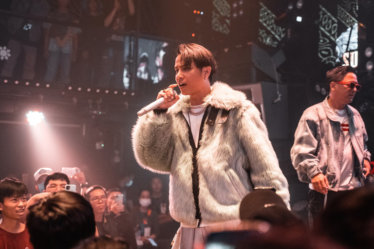 Neko Lê từng hoạt động với vai trò rapper nhưng nhanh chóng đá ngang sang làm đạo diễn