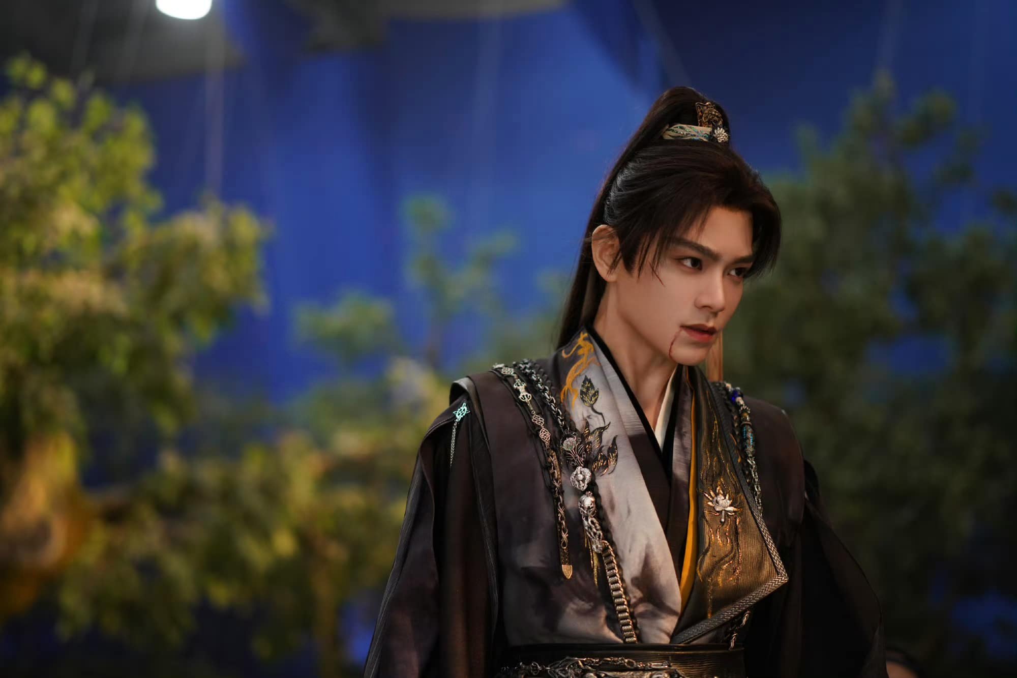 Đinh Vũ Hề trở thành mỹ nam vạn người mê nhờ tiếng vang lớn của Vĩnh Dạ Tinh Hà