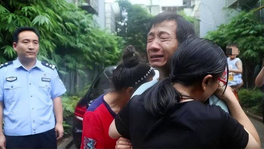 Dương Trường Lâm đoàn tụ gia đình sau 40 năm xa cách