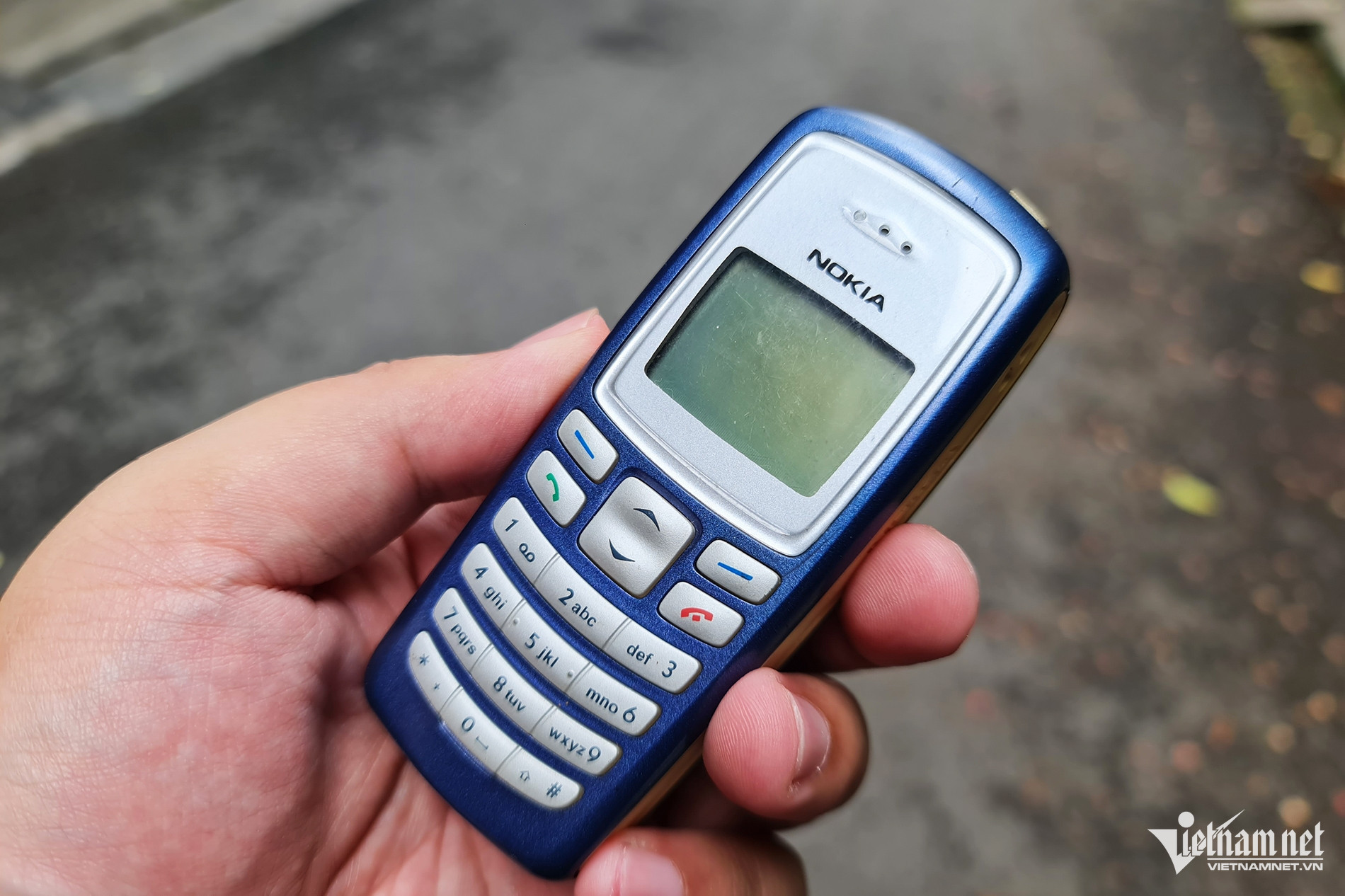 Hiện chỉ còn 143.000 thuê bao 2G Only chưa chuyển lên 4G. Ảnh: Mạnh Hưng