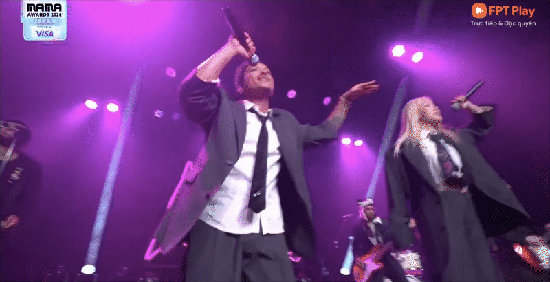 Bùng nổ cùng live band nhưng vẫn khiến khán giả MAMA hụt hẫng