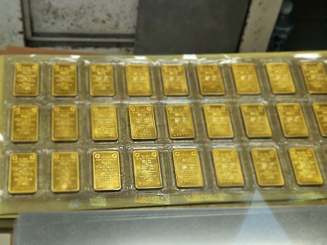 Vàng tiếp tục tăng