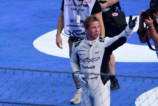 Brad Pitt thường xuyên xuất hiện trên đường đua thời gian qua để quay phim