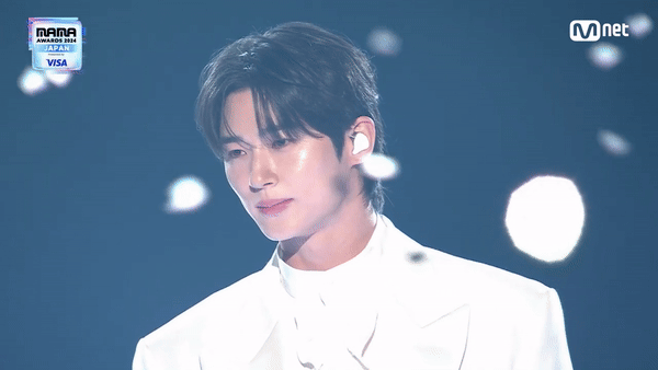 Mỹ nam vẫn kịp bắt trend 