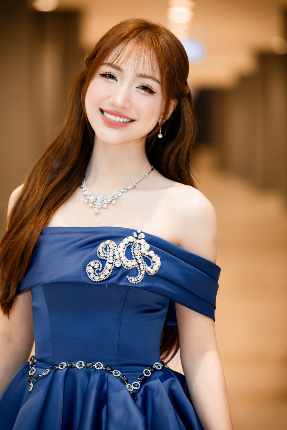 Hòa Minzy hiện làm mẹ đơn thân và hoàn toàn kín tiếng về chuyện tình cảm.