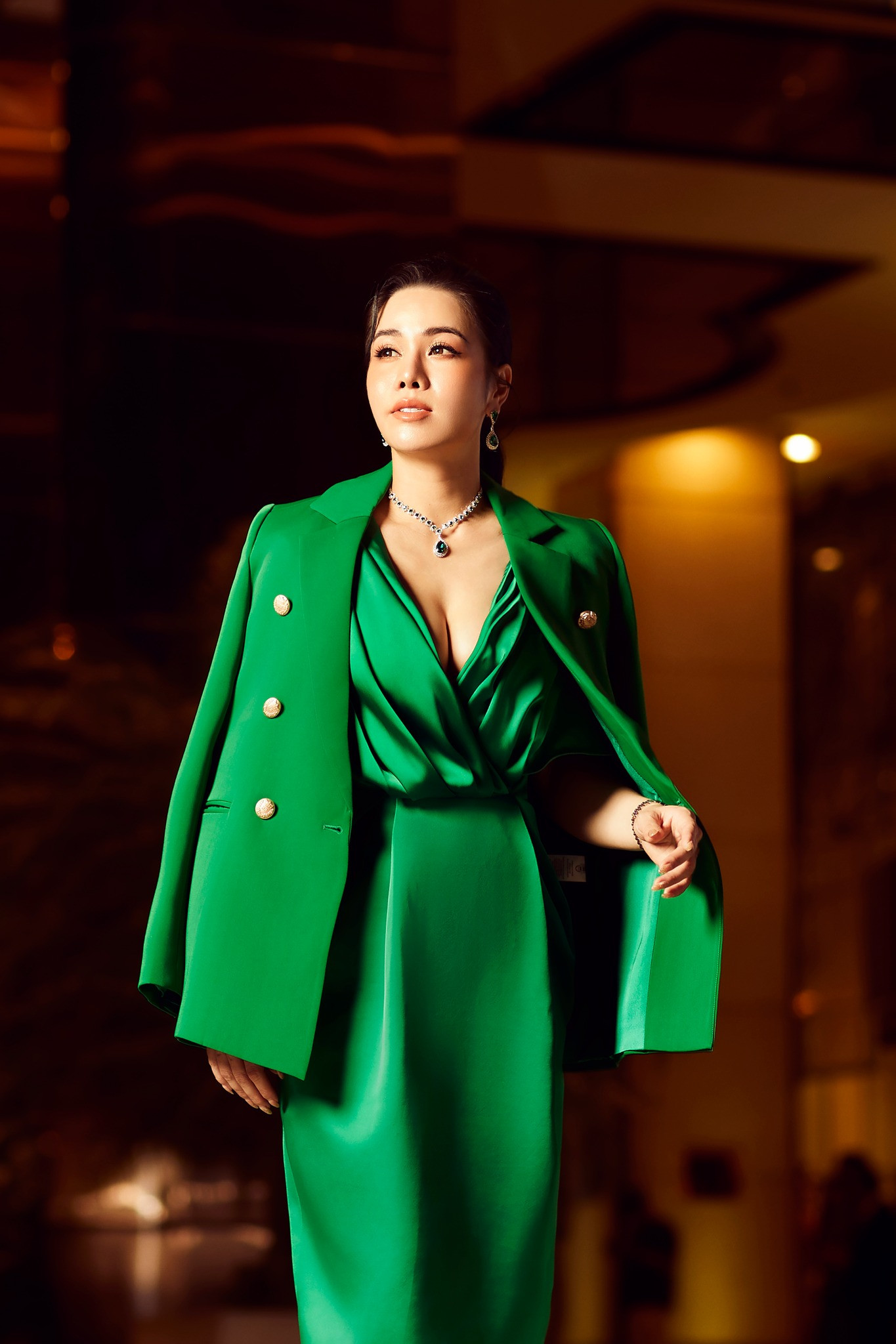 Sở hữu nhan sắc xinh đẹp, thành công trong nghệ thuật và kinh doanh, nhưng Nhật Kim Anh thừa nhận đường tình duyên lận đận.