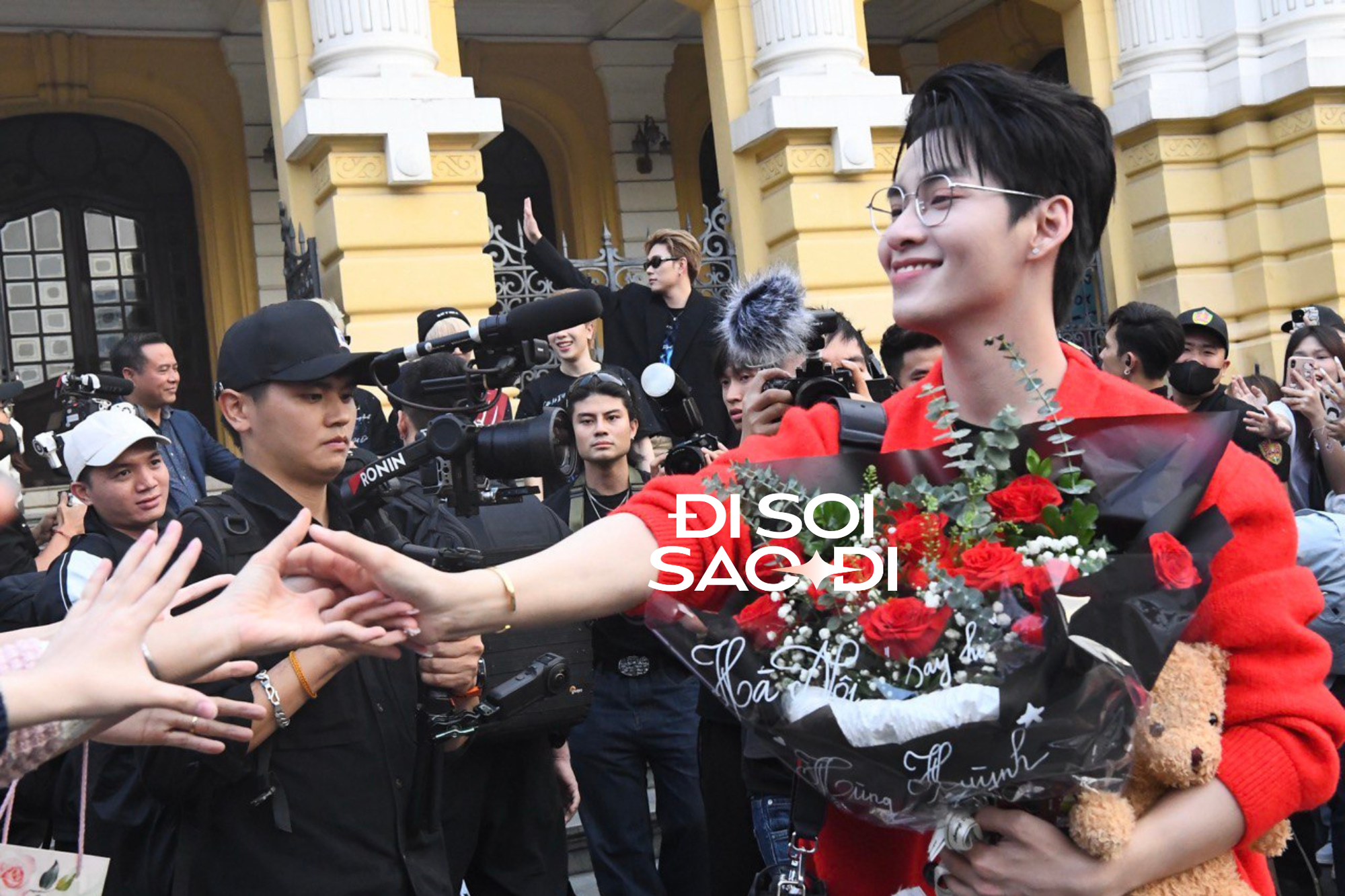 Gemini Hùng Huỳnh khoe visual 