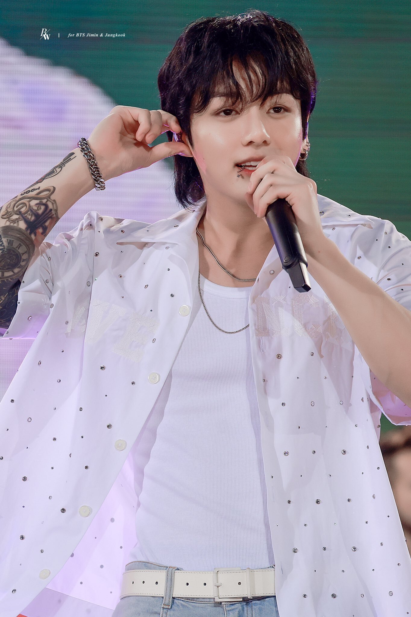 Jung Kook dẫn đầu năm 2023, nay 