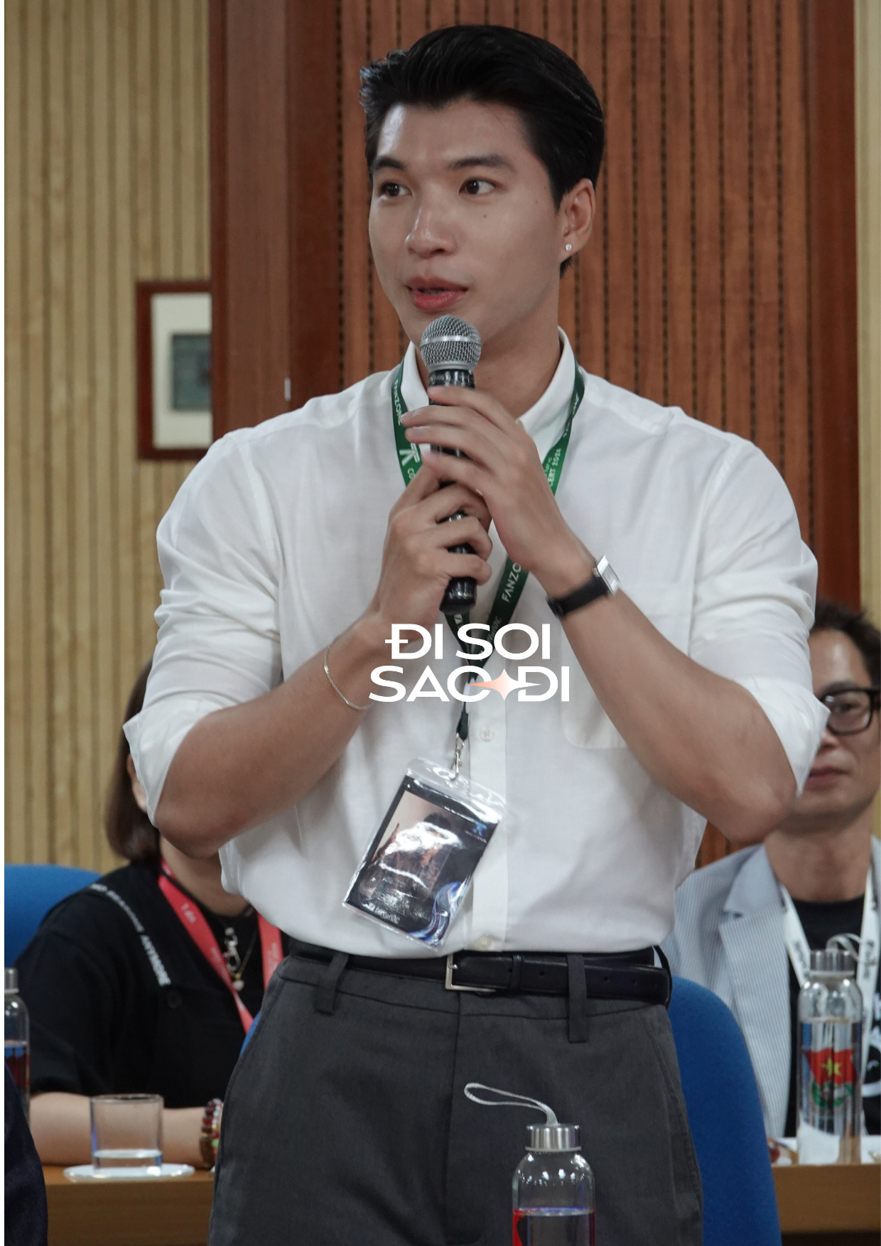 Sau 2 ngày vắng mặt ở lịch trình chung thì sáng nay HIEUTHUHAI đã lộ diện