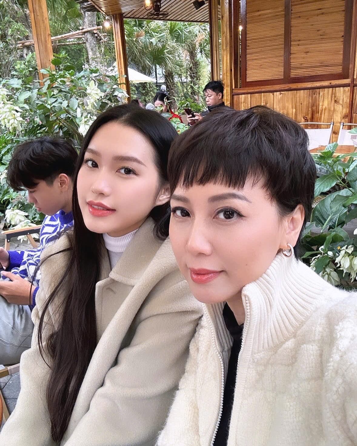 Nhan sắc của Doãn Hải My và mẹ đẻ luôn nhận về nhiều sự chú ý