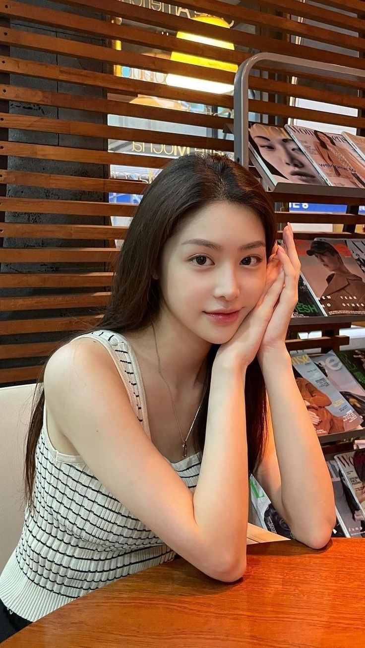 Hình ảnh cô nữ sinh viên xinh đẹp, có nhà ở thành phố Bắc Kinh khiến nhiều người ngưỡng mộ. Ảnh minh họa.