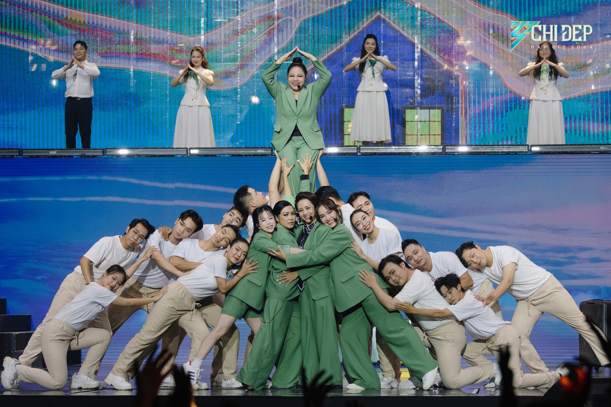 Đi Về Nhà của Đội trưởng Châu Tuyết Vân