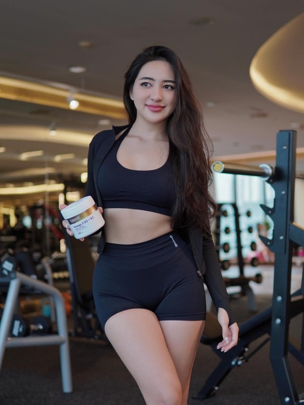 Những hình ảnh được Mỹ Duyên đăng tải chủ yếu là các hình ảnh check-in phòng tập gym.