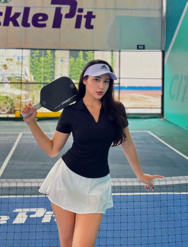 Ngoài gym, Mỹ Duyên cũng đam mê tham gia các môn thể thao khác nhau, chủ yếu là các môn có tính vận động với cường độ khá lớn như pickle ball.