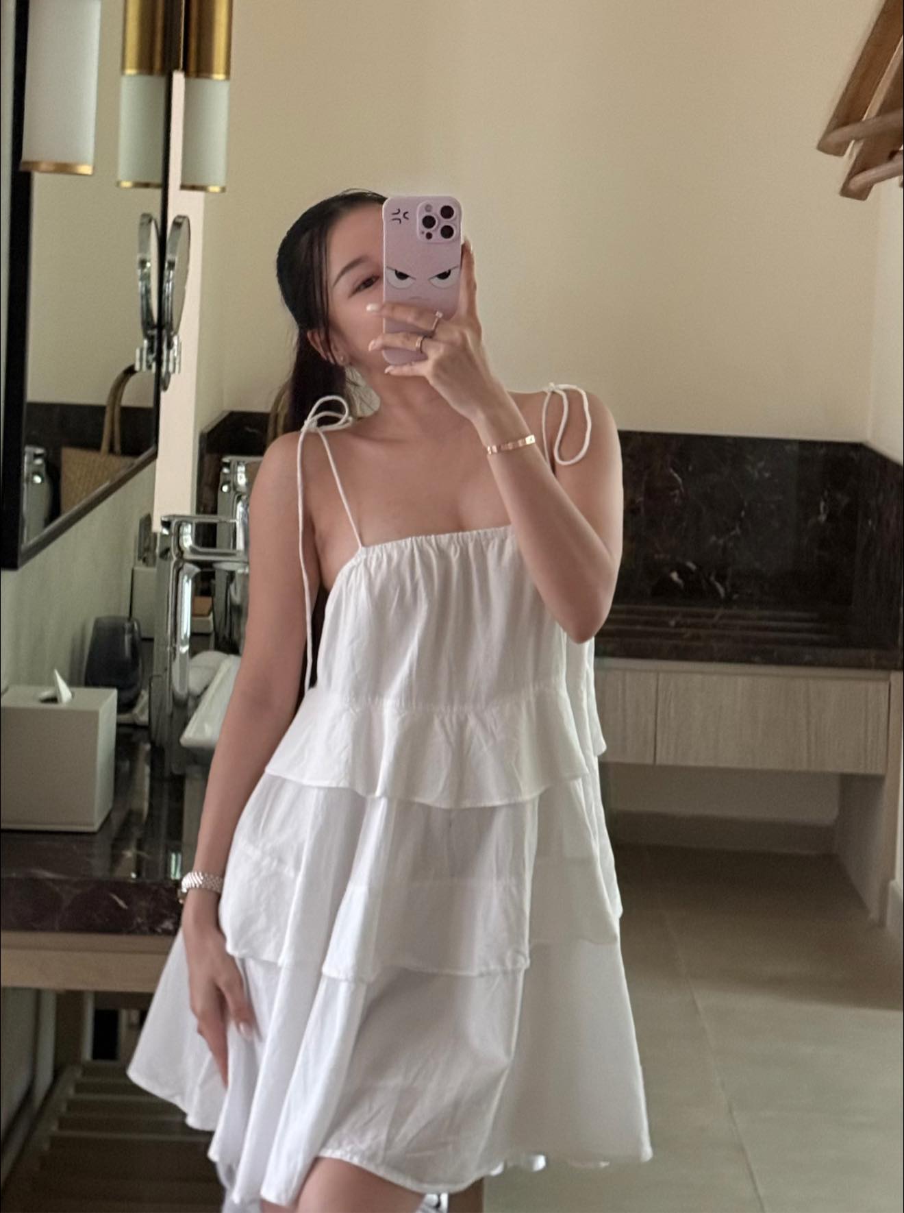 Ảnh Yến Xuân tự đăng