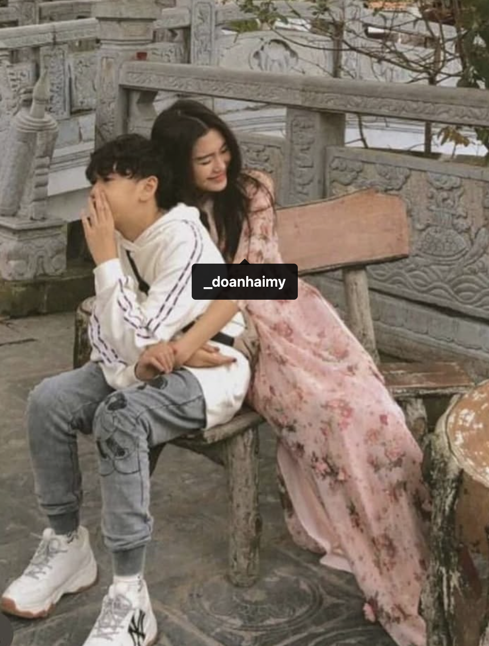 Cô nàng thừa hưởng nét đẹp từ cả bố và mẹ