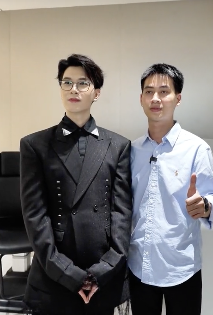 Hoàng Dương gặp nhiều người nổi tiếng khác khi đi sự kiện