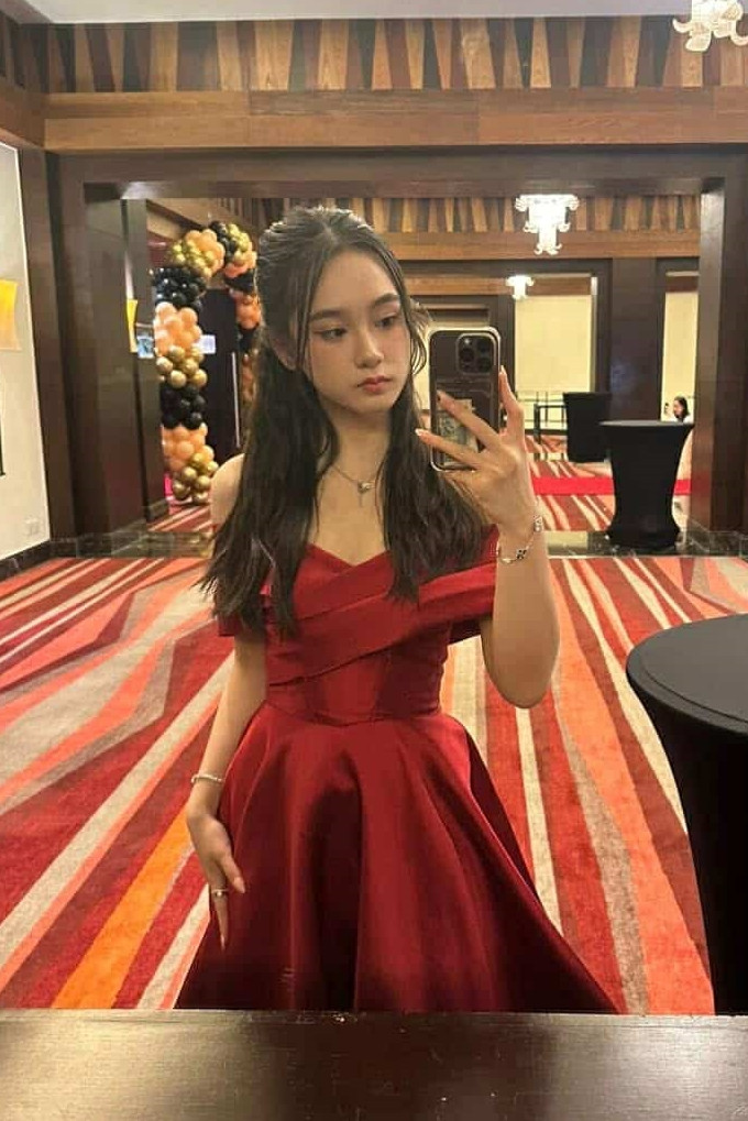 Nữ sinh 17 tuổi luôn cố gắng cân bằng giữa học tập, sở thích cũng như các hoạt động ngoại khóa