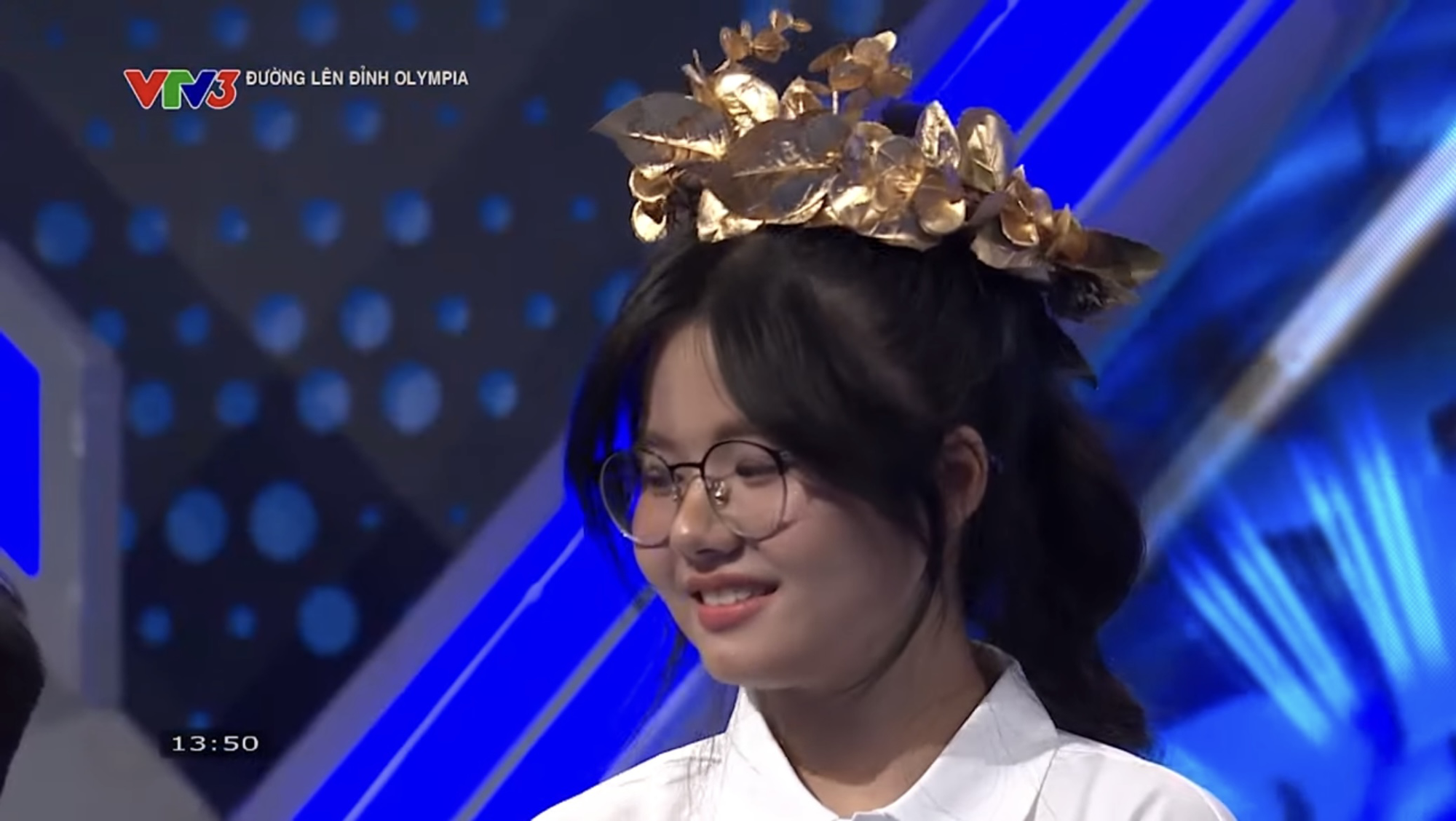 Anh Thơ đã giành được vòng nguyệt quế trong cuộc thi tuần