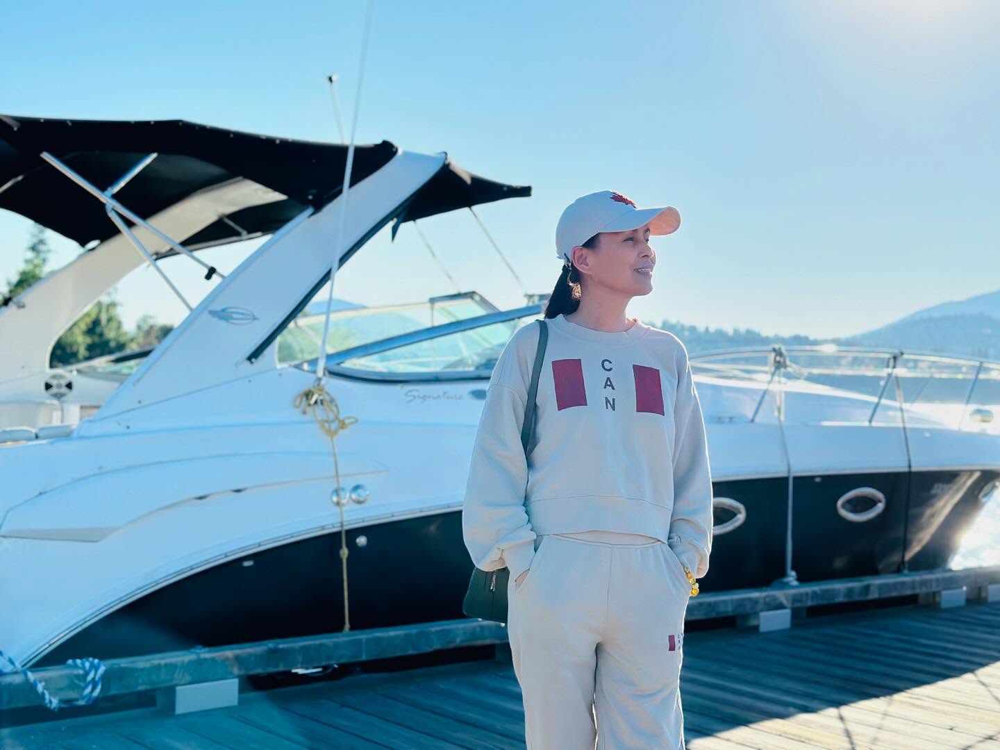 Doanh nhân Lương Hoàng Anh thường cập nhật cuộc sống trên trang cá nhân