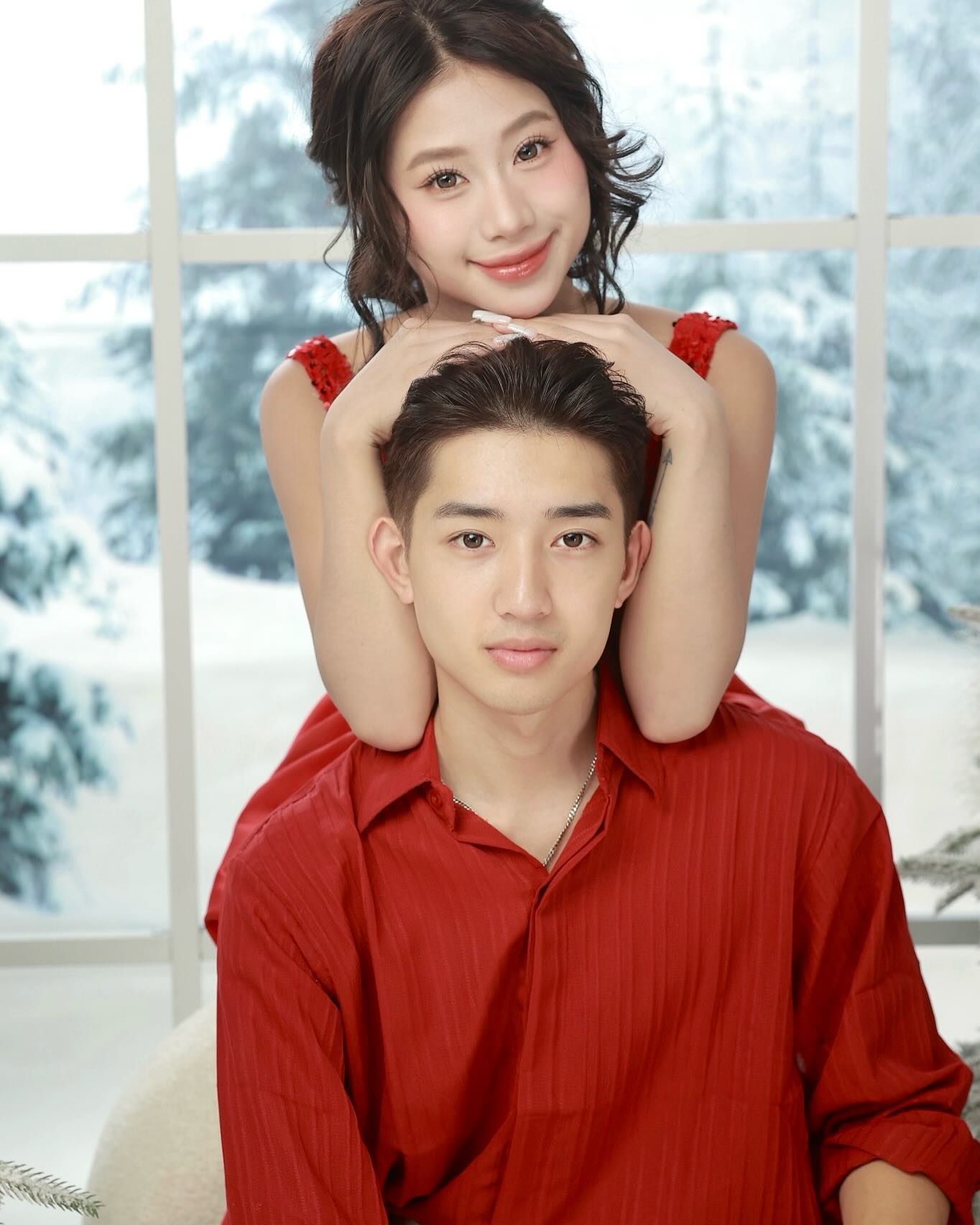 Chuyện tình của cặp đôi nhận được nhiều sự chú ý