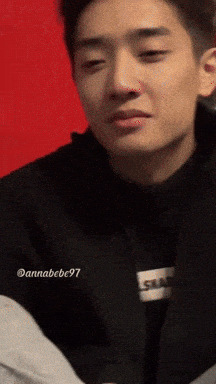 Cặp đôi sẽ lại yêu xa một thời gian do bạn trai của Louis trở về Mỹ học tập