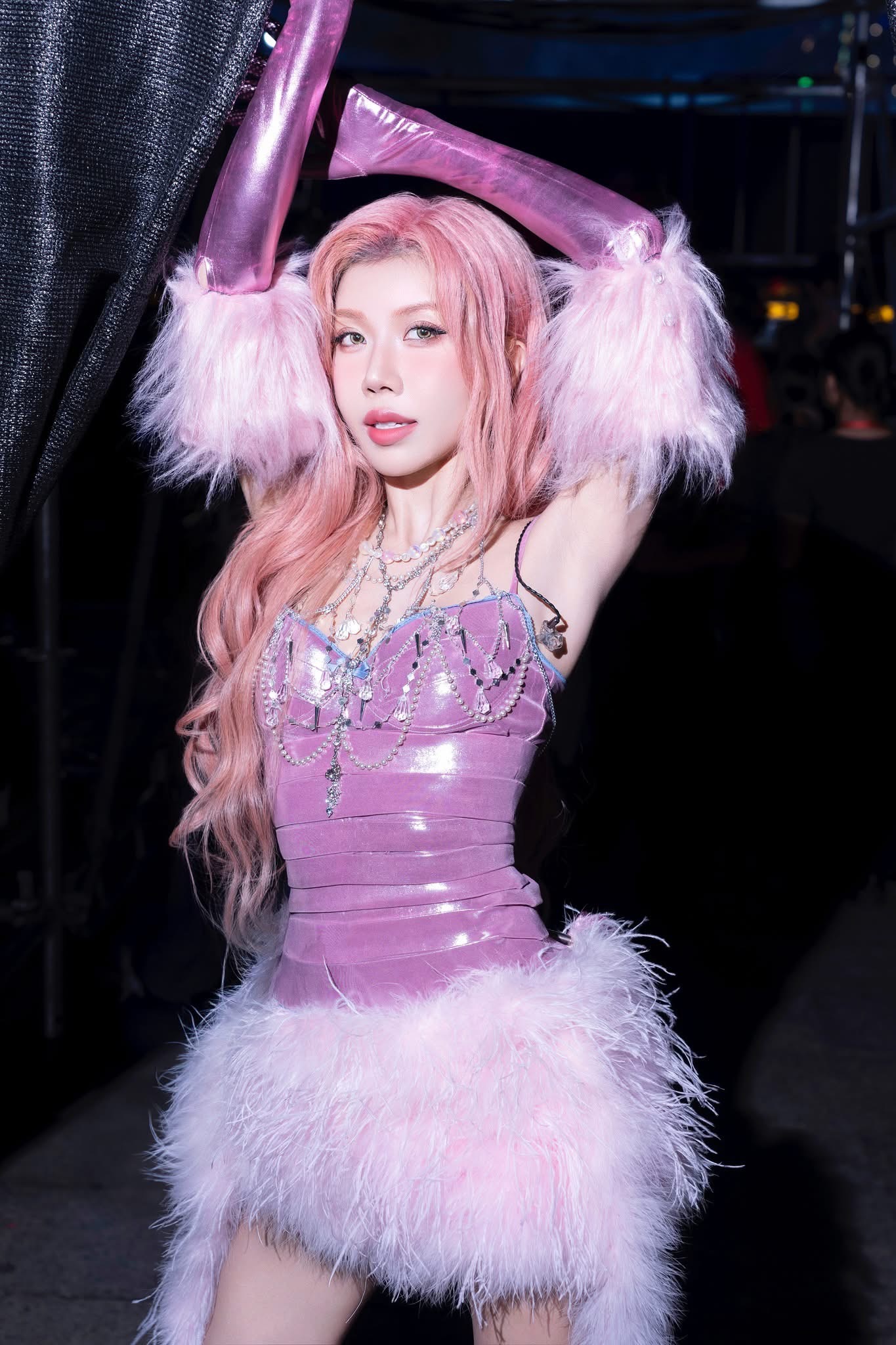 Trang Pháp vừa phát hành MV Bê Trap cùng album Infinity8 và nhanh chóng nhận được sự hưởng ứng rộng rãi từ khán giả