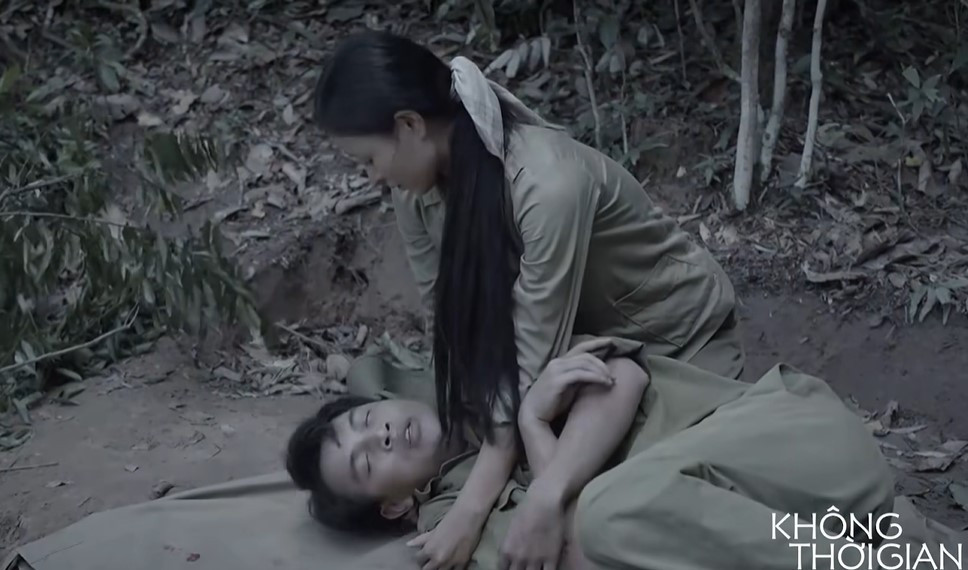 Hồi và Cường khi trẻ từng có tình cảm với nhau. Ảnh: Chụp màn hình