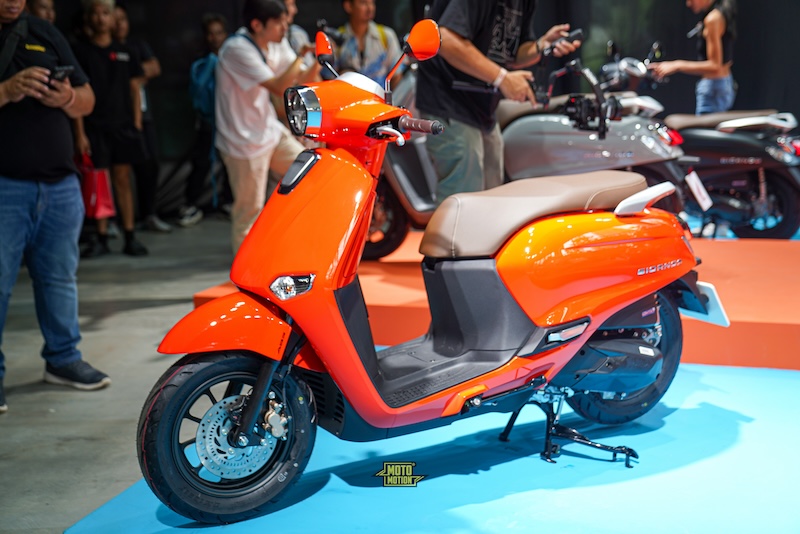 Màu cam đen của Honda Giorno+ 2025 cực kỳ nổi bật