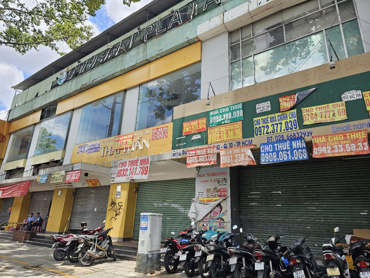 Mặt bằng trên đường Ba Tháng Hai