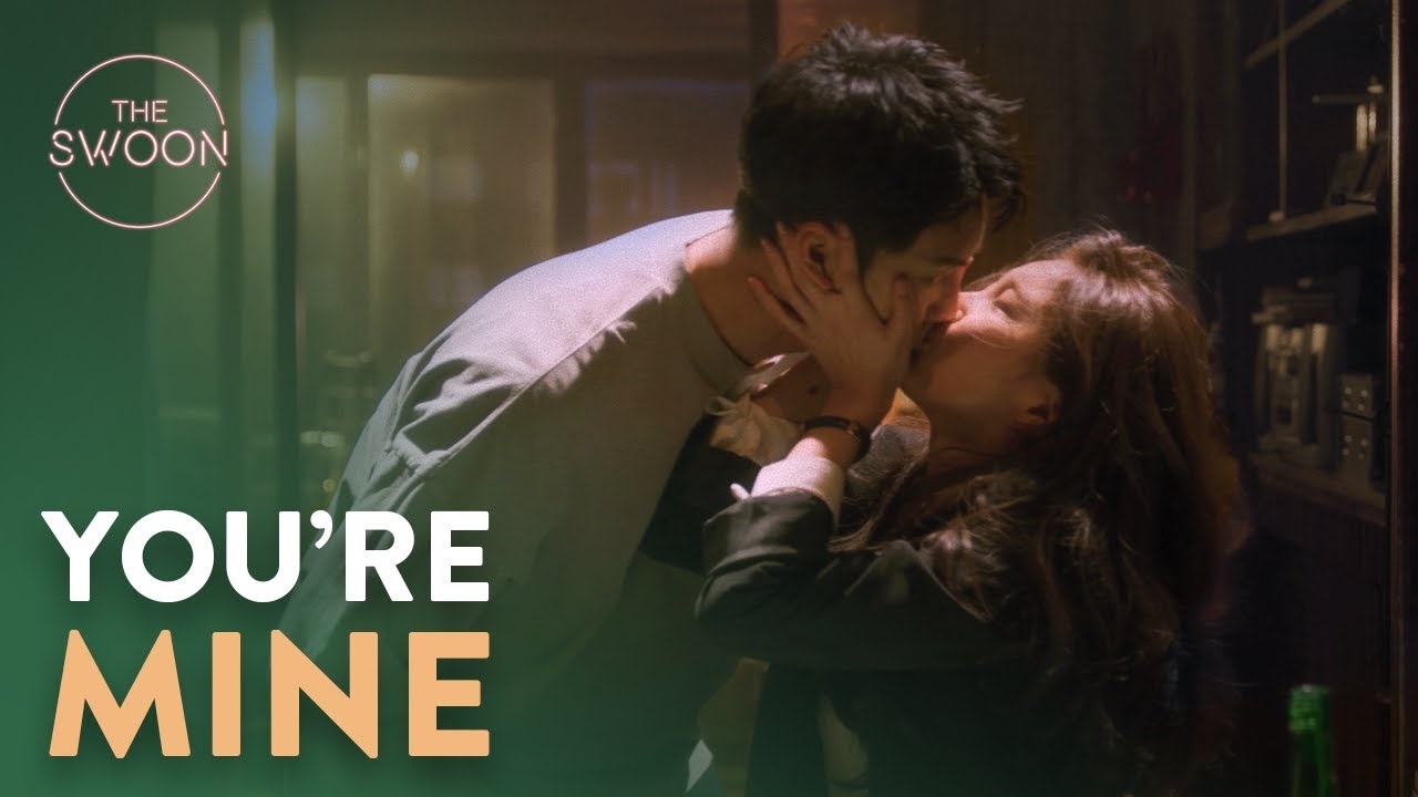 Suzy và Lee Seung Gi trong phim 