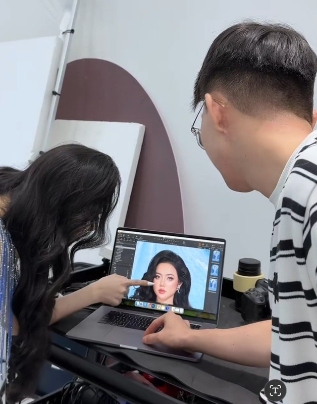 Ý Nhi là cái tên nổi bật trên Instagram với hơn 55.000 lượt theo dõi và 85.000 follower trên TikTok.