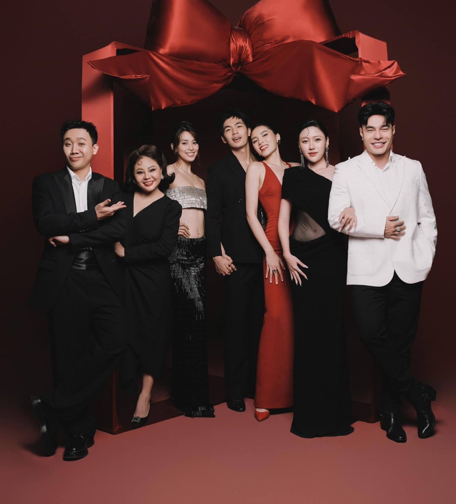 Trấn Thành và ê-kíp diễn viên toàn những nhân vật giải trí đình đám tham gia 