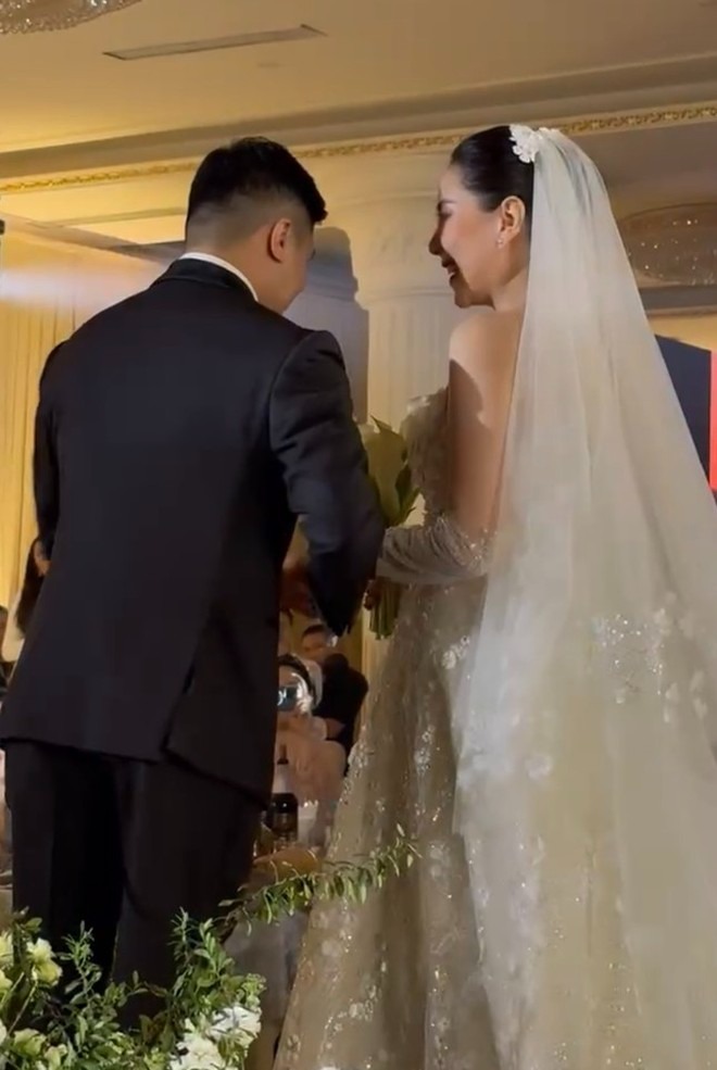 Chồng thứ 2 của Mai Ngọc là doanh nhân có tiếng, từng 1 lần đổ vỡ và có con riêng