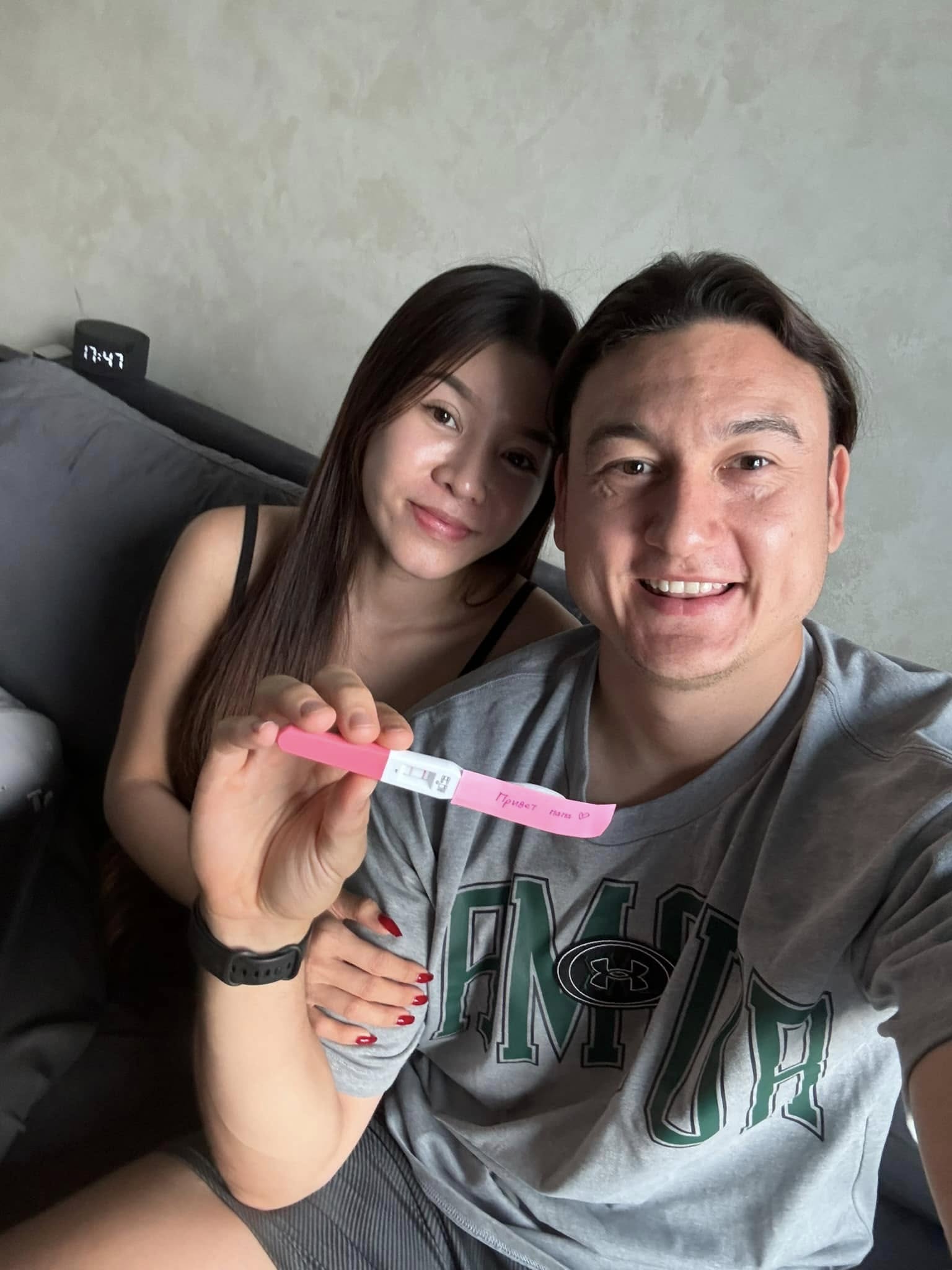 Sau đám cưới, vợ chồng Văn Lâm - Yến Xuân đón niềm hạnh phúc vô bờ khi Yến Xuân mang thai con đầu lòng