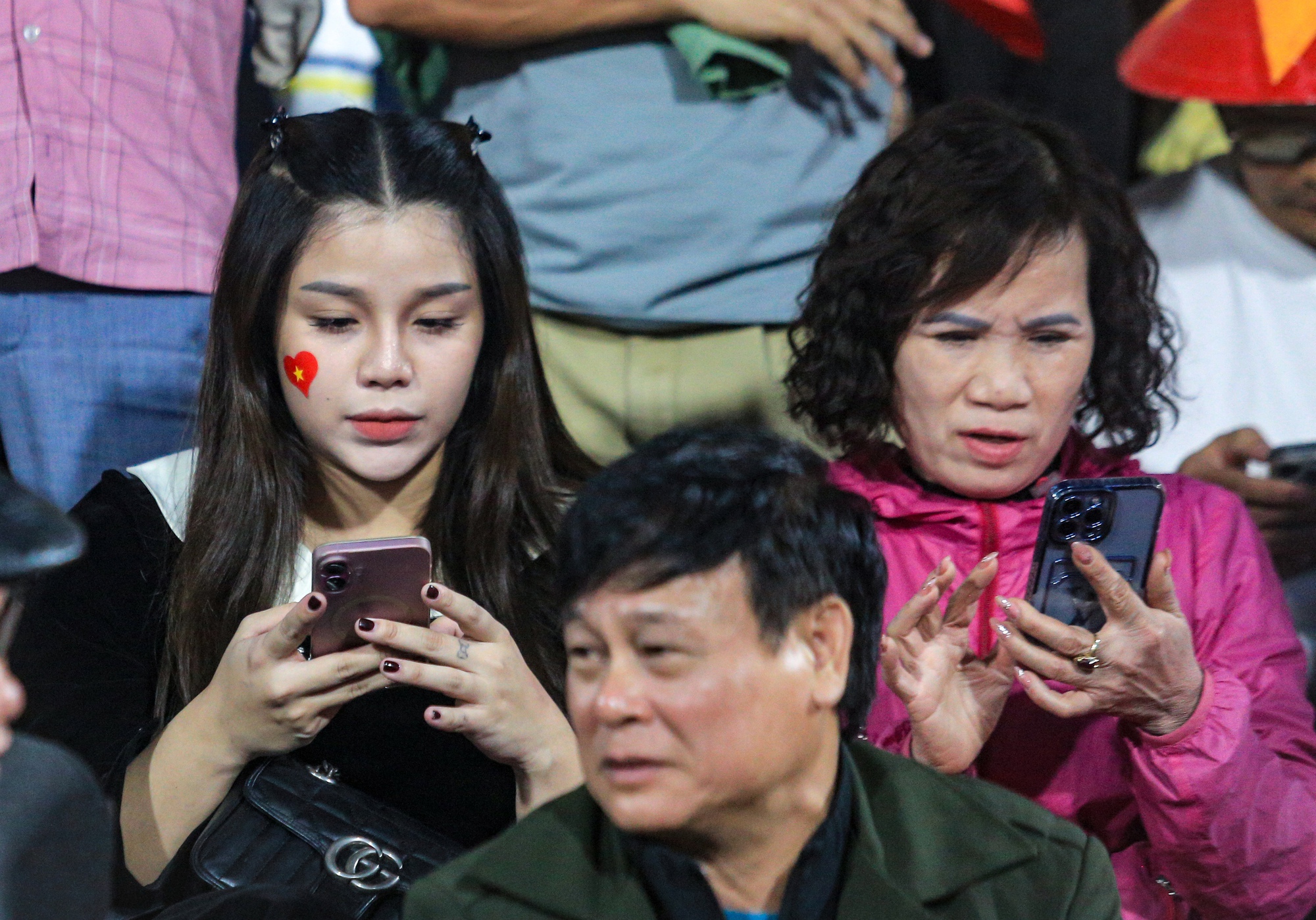 Khánh Linh đang mang bầu bé thứ 3, vóc dáng của cô đã có nhiều thay đổi nhưng nhan sắc vẫn xinh đẹp