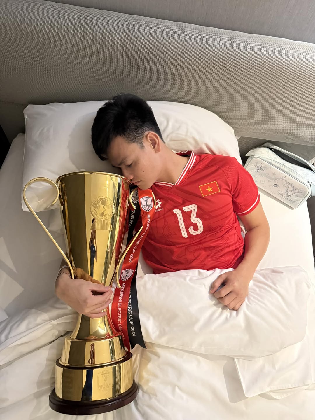 Đây là kiểu ăn mừng 