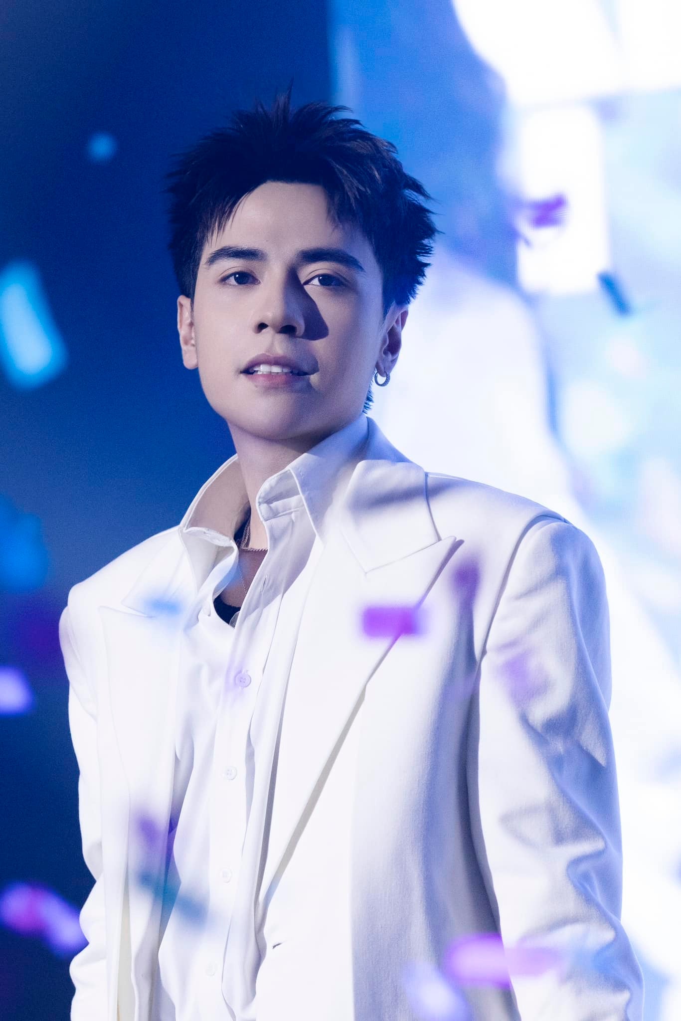 Không thể phủ nhận, độ hot của Quang Hùng MasterD ở cả Việt Nam và Thái Lan là 