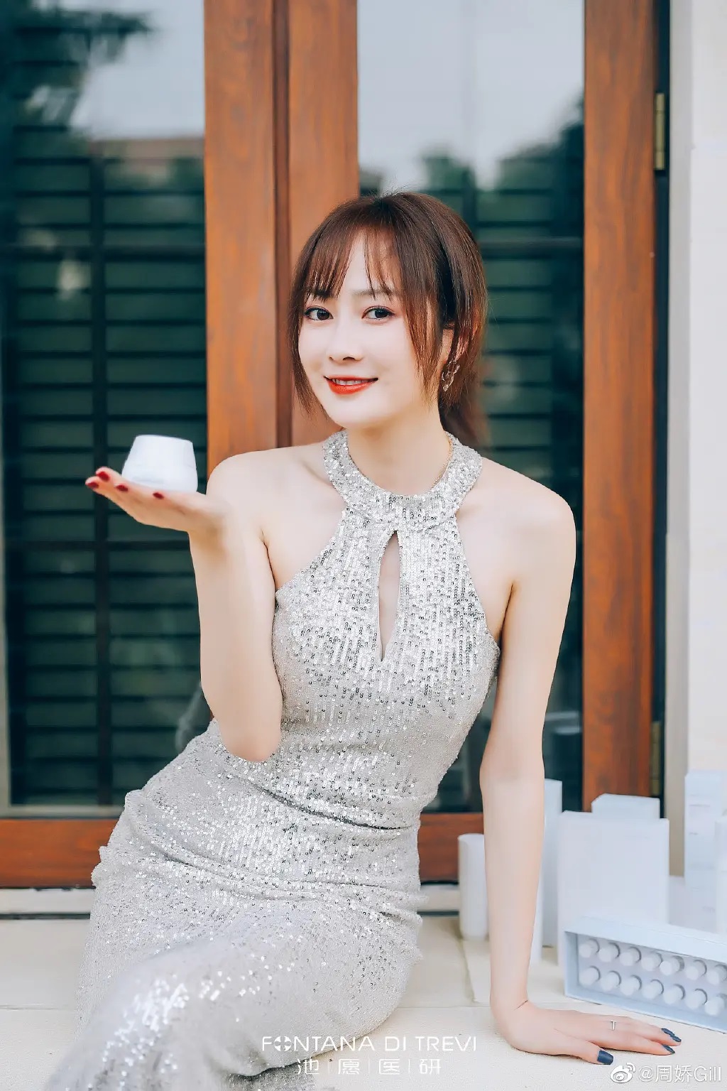 Nữ chính Chu Kiều ngoại hình xinh đẹp nhưng phim quay quá xấu