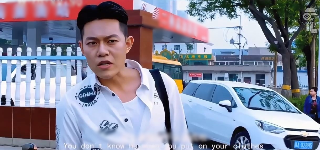 Phim bị chê dàn diễn viên có diễn xuất đơ, bối cảnh nghèo nàn kém hơn cả dạng phim ngắn tổng tài bá đạo trên Douyin